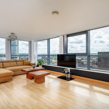 Leeds Most Stunning Penthouse! - Sleeps 8 Lägenhet Exteriör bild